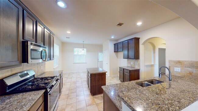 Foto del edificio - 6351 Wilshire Ridge