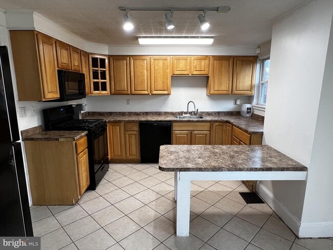 Foto del edificio - 1354 Ashbourne Rd