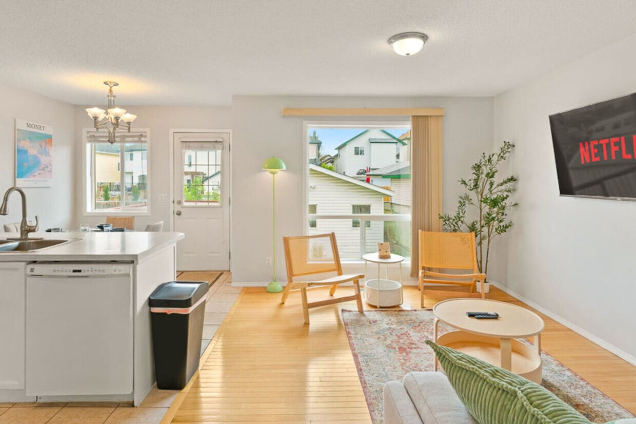 Photo principale - 212 Hidden Hills Rd NW