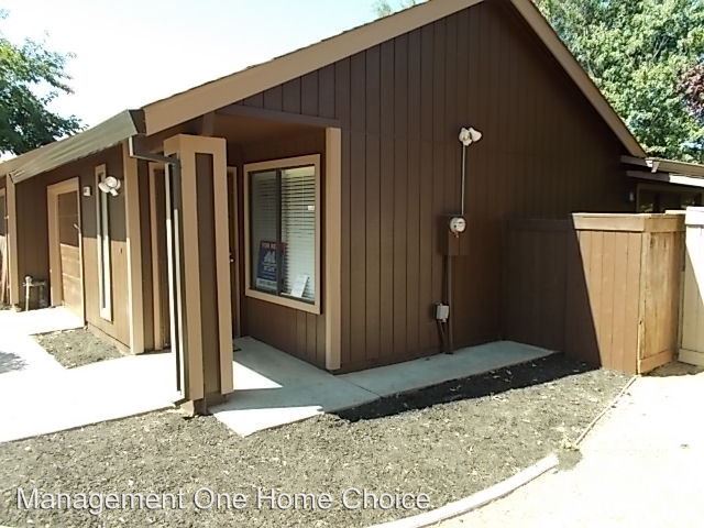 Building Photo - 7648 Clover Woods Ct