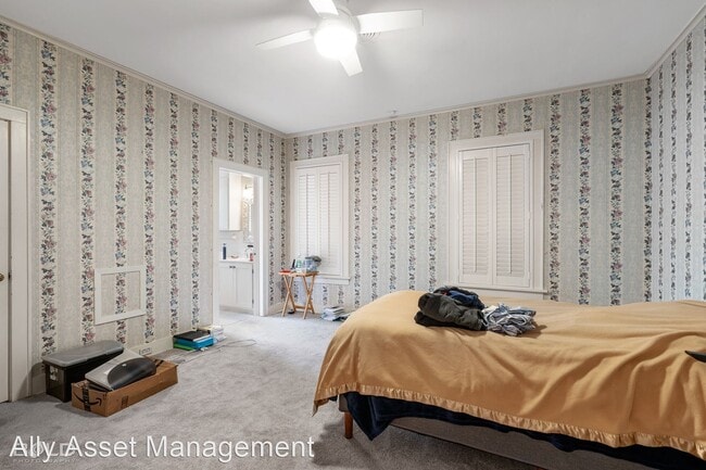 Building Photo - 3 br, 3 bath House - 601 Pierremont Rd