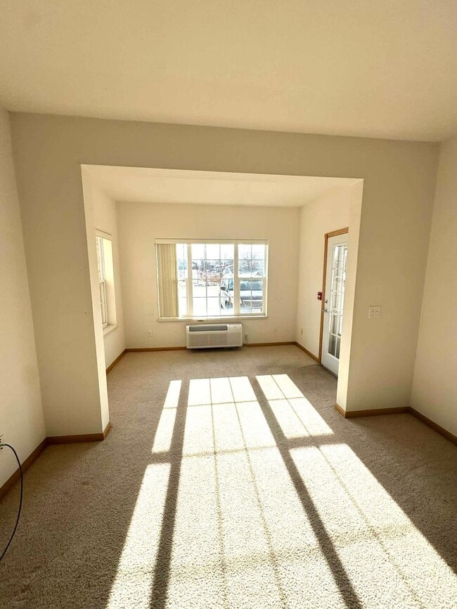 Interior Photo - Manchester Place Apartments