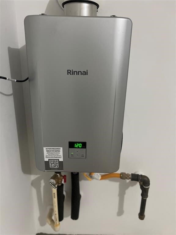 Building Photo - 4971 Edgewood Dr