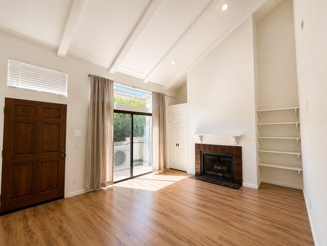 Foto del edificio - 3744 Arnold Ave
