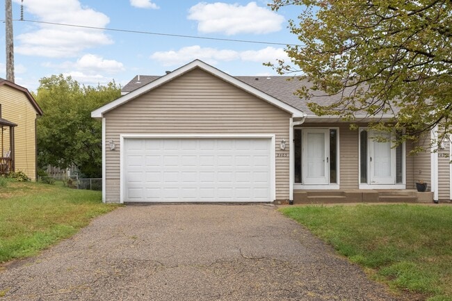 Building Photo - 2403 Brenner Ct