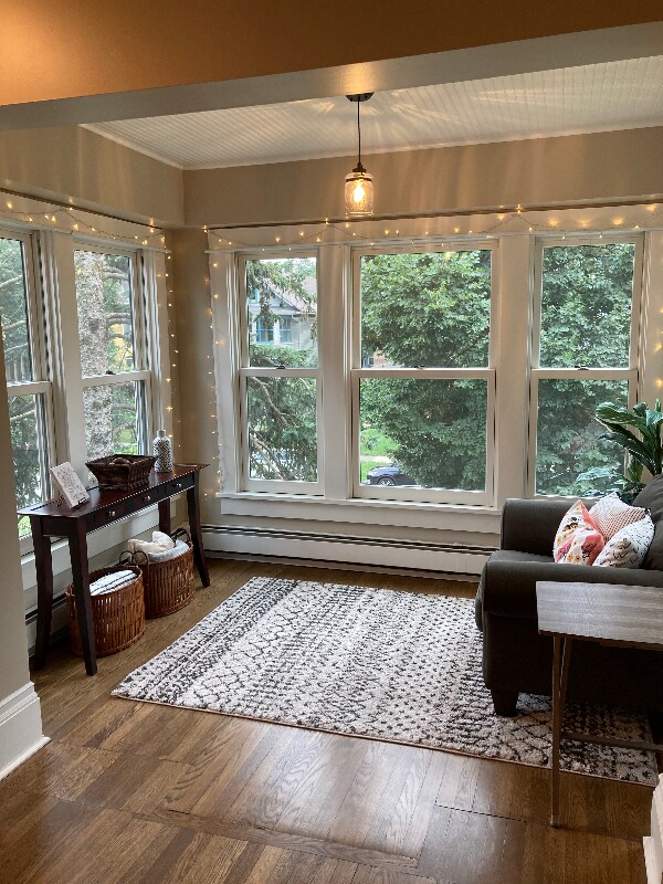 Foto del edificio - 593 Laurel Ave