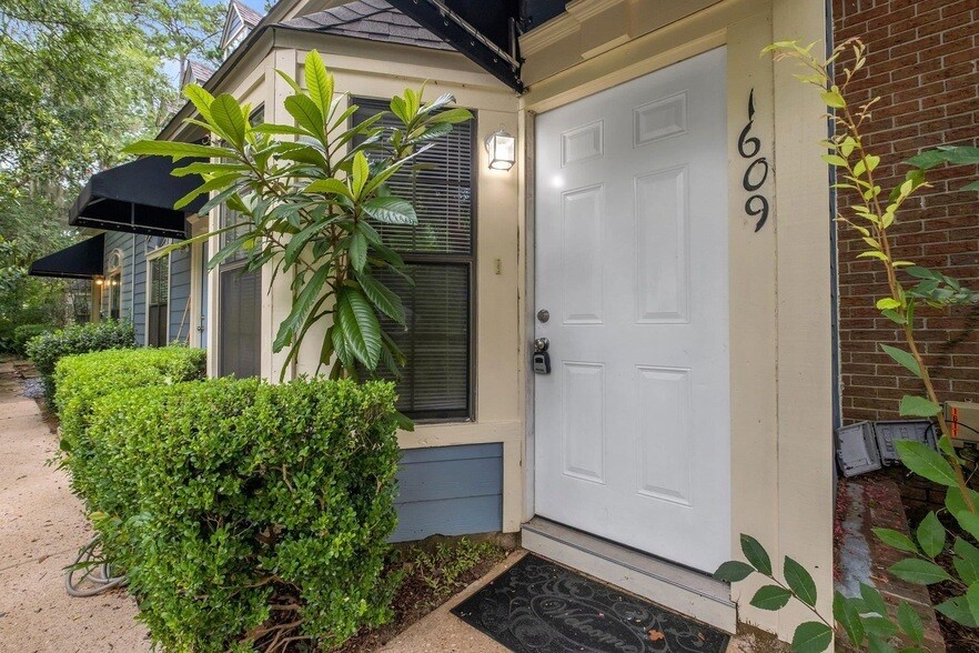 Foto principal - 1609 S Gadsden St