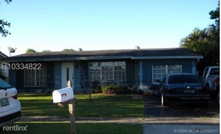 Foto principal - 11420 NW 32nd Pl