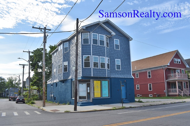 Building Photo - 719 Hope St