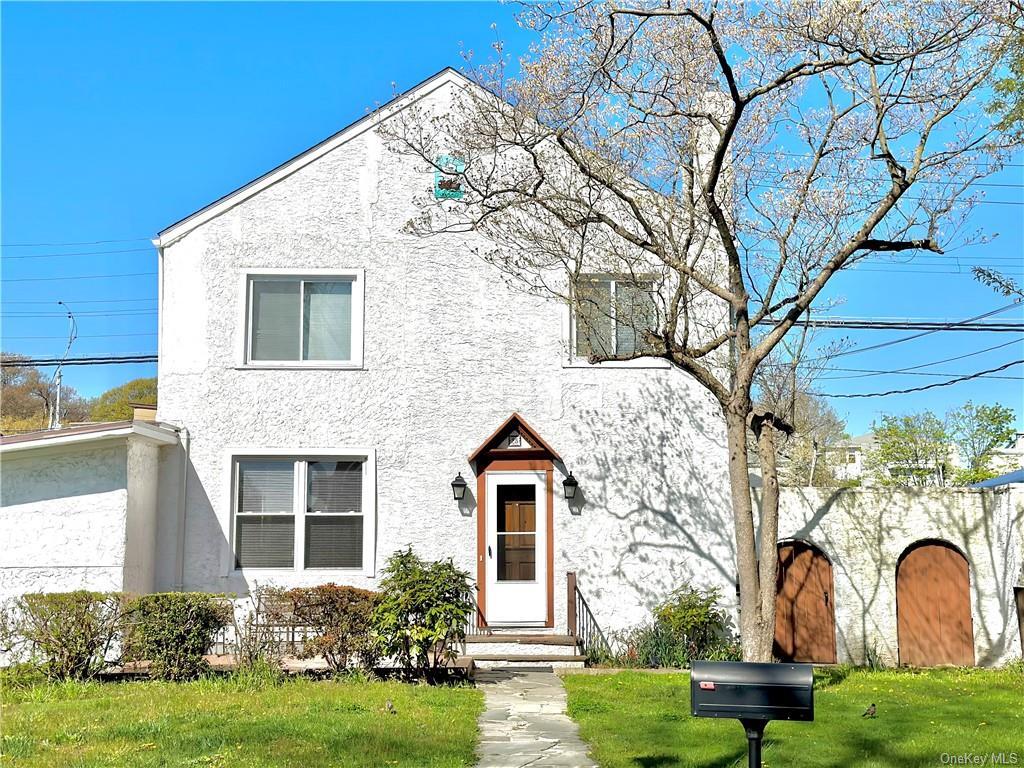 Primary Photo - 25 Longmeadow Rd