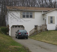 Building Photo - 8556-8558 Kirsch Rd