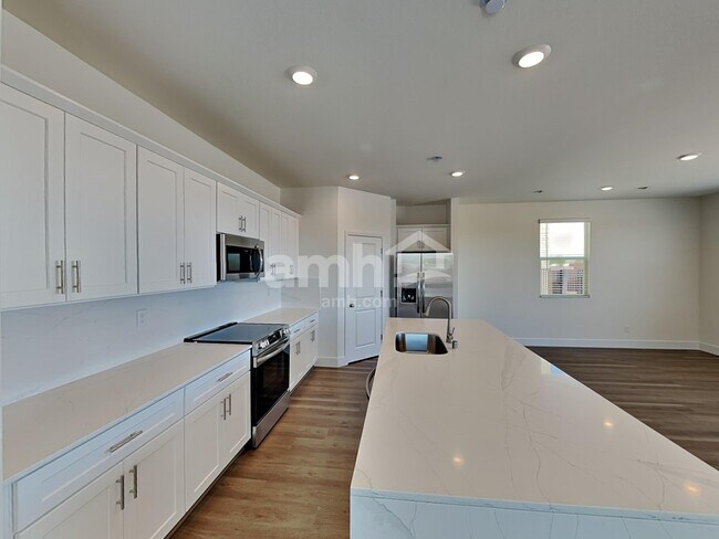 Building Photo - 5869 Casterly Rock St