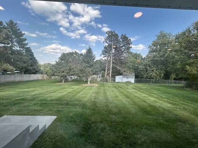 patio trasero - 2615 S 99th Ave