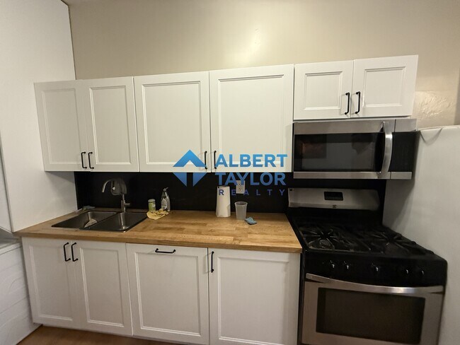 Building Photo - 241 Northampton St