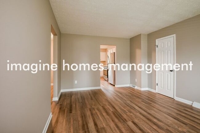 Building Photo - 4024 Vira Rd