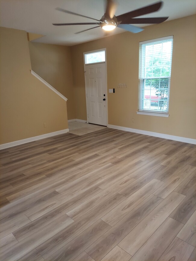 Foto del edificio - 3171 Mulberry Park Blvd