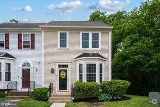 Building Photo - 1043 Downing Ct