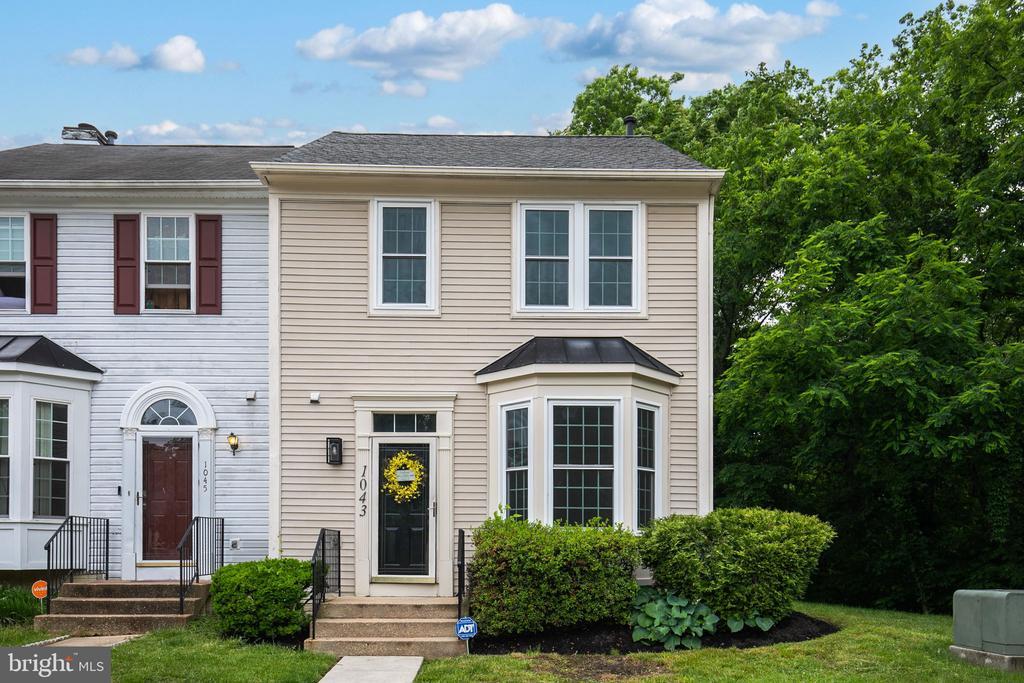Foto principal - 1043 Downing Ct