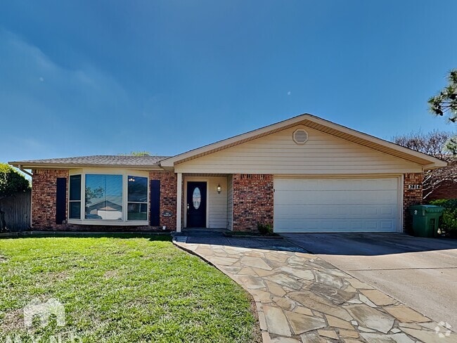 Building Photo - 3816 Walnut Dr