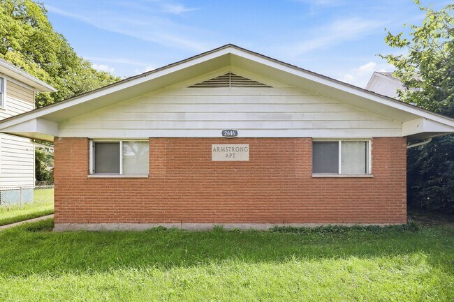 Building Photo - 2646 Home Ave