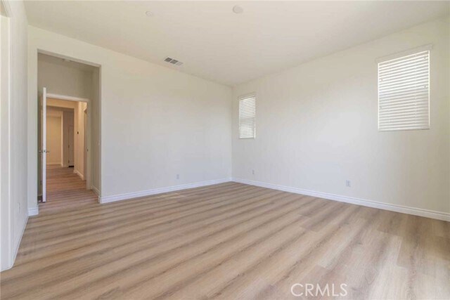 Foto del edificio - 2437 Crater Ave