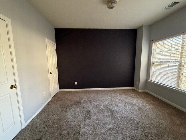 Flex Room - 2807 Snapfinger Mnr