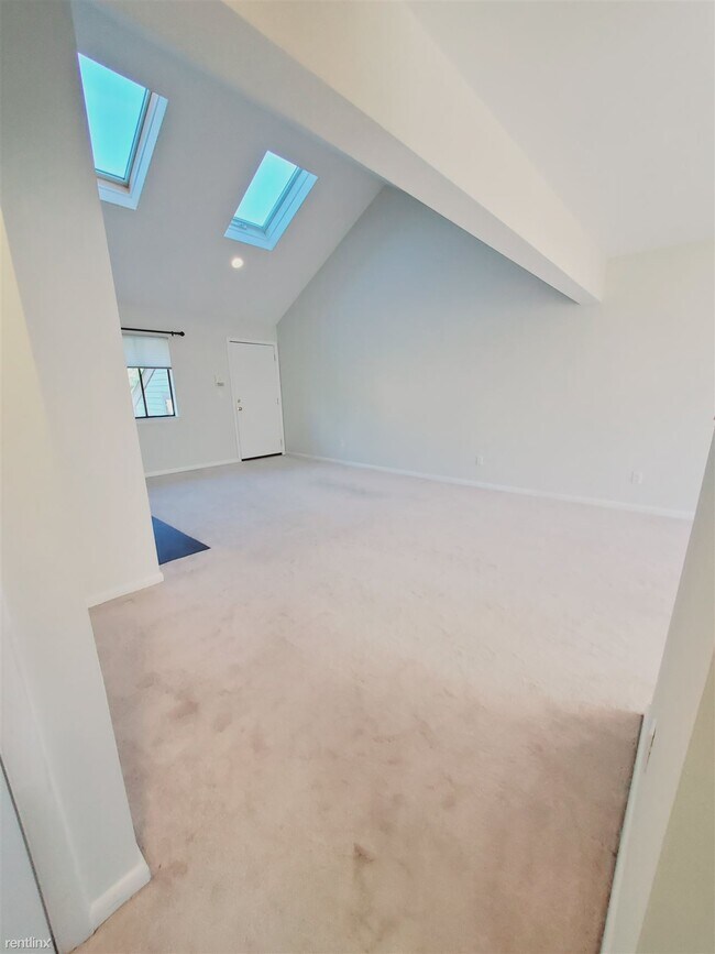 Foto del edificio - 2289 Bedford St