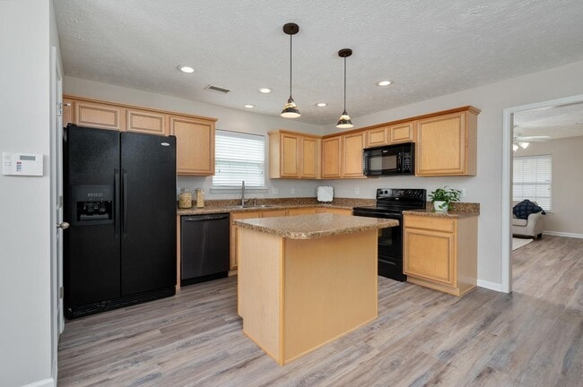 Photo - Beautiful Murfreesboro home in Blackman School District!