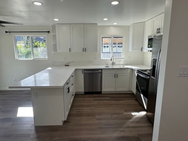 Building Photo - Spacious 4 Bedroom, 2 Bath, 2 Car Garage, 2 story Single-family home w/yard