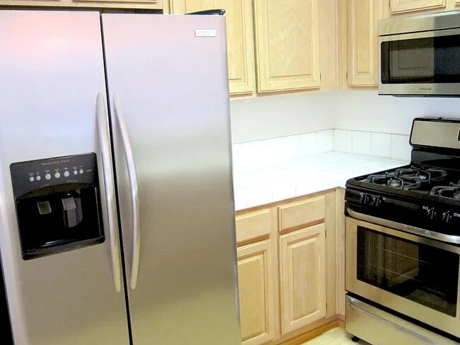 Cocina - 6971 Ballena Way