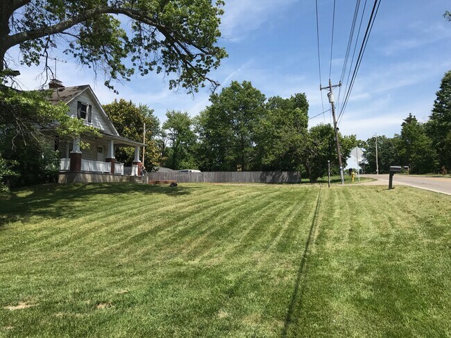 Foto del edificio - 8330 Clough Pike
