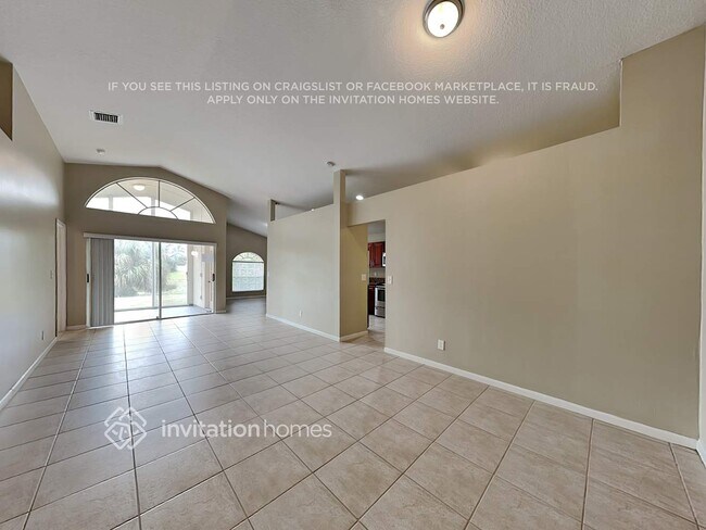 Foto del edificio - 1737 Barnstable Rd