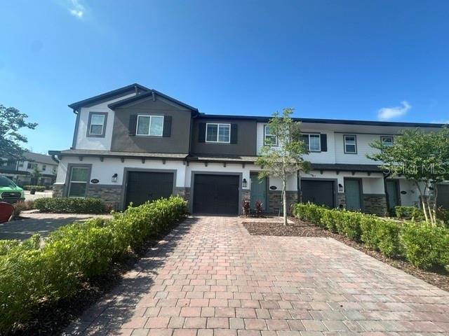 Foto del edificio - 2307 Morning Rose Ct