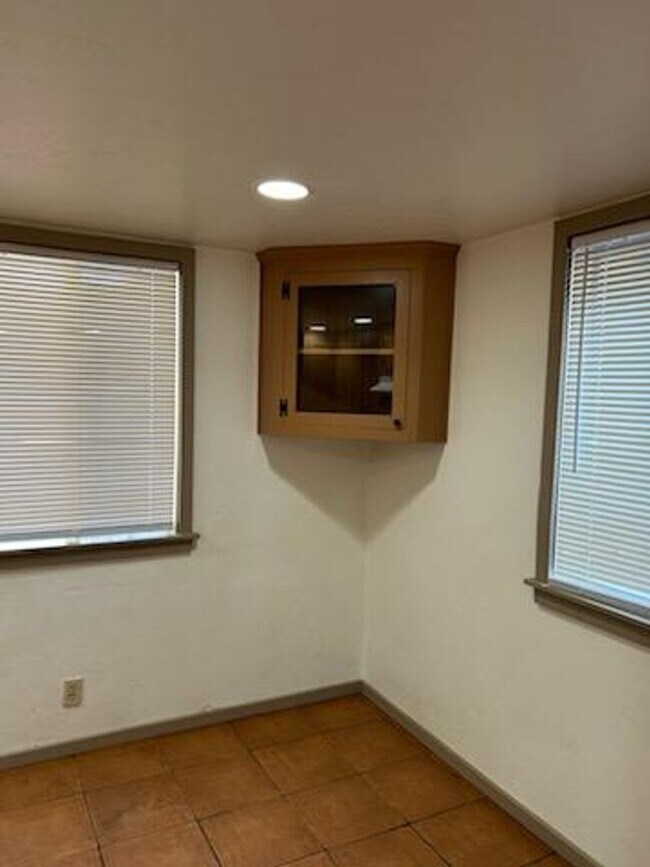 Building Photo - Erwin Lake 2 Bedroom
