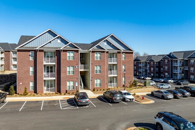 Building Photo - Palisades at Hickory Creek