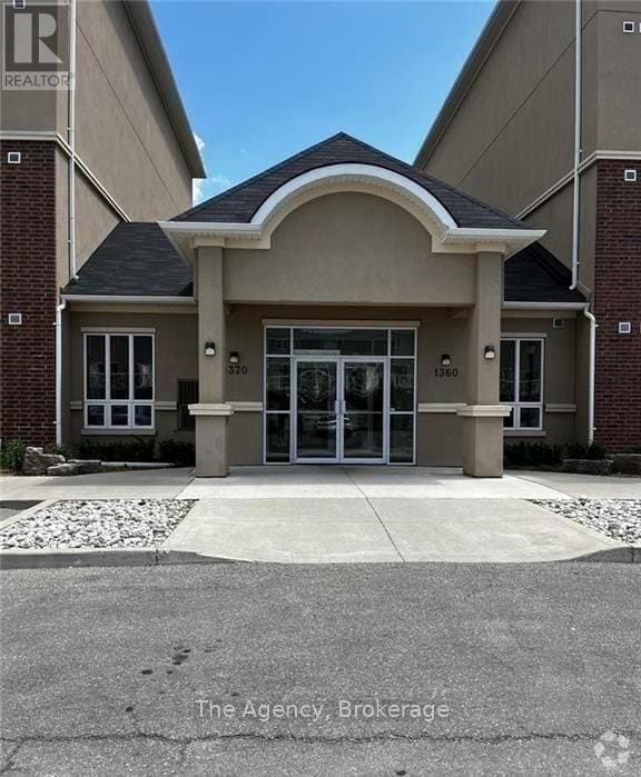 Building Photo - 1370 Costigan Rd