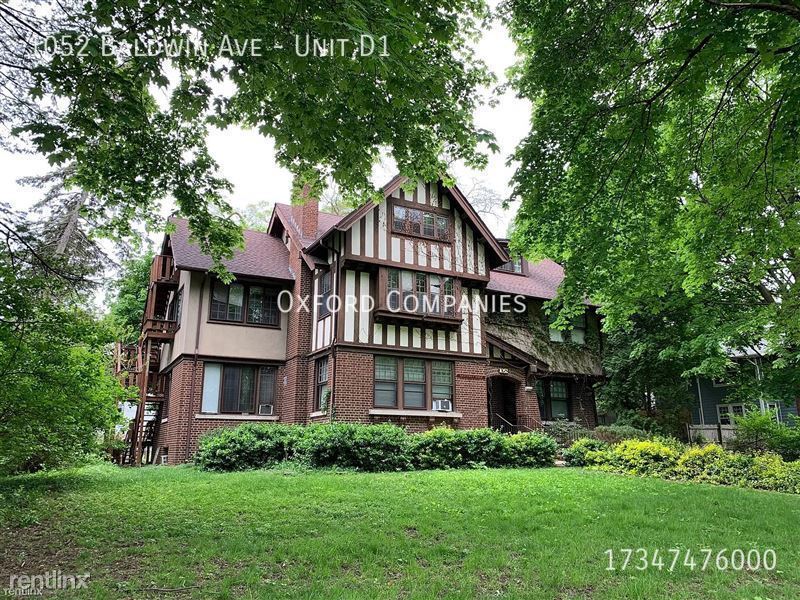Primary Photo - 1052 Baldwin Ave