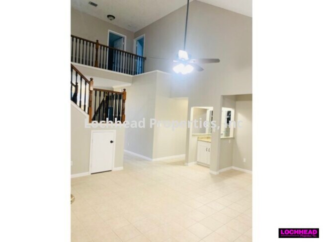 Building Photo - 2302 Lawton Ln