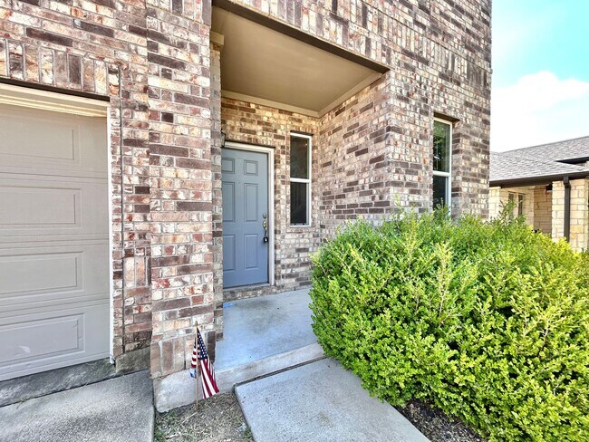 Foto del edificio - 4/BR 2.5/BA Home with Garage, Laundry Room...