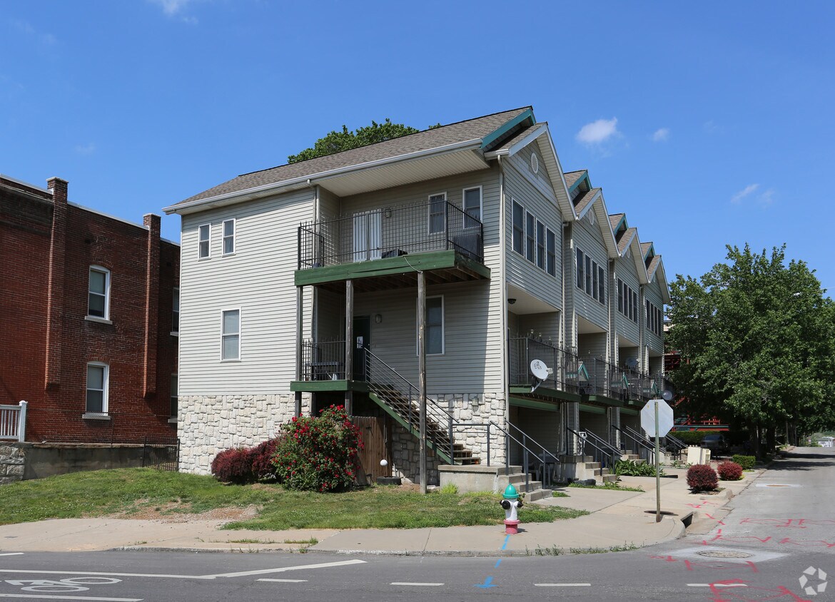 600606 E Missouri Ave, Kansas City, MO 64106 Apartments in Kansas City, MO