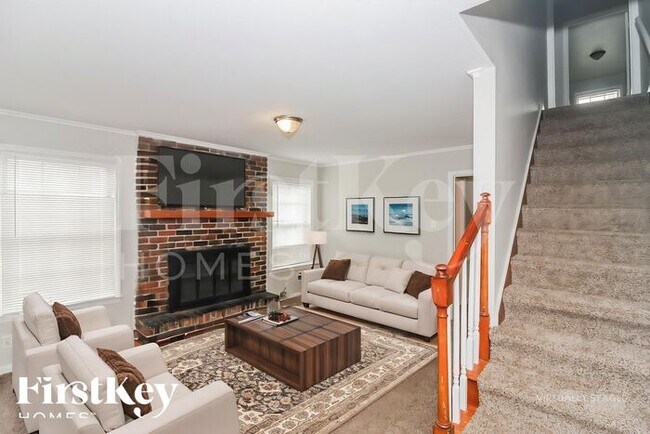 Foto del edificio - 5191 Kingswood Cove