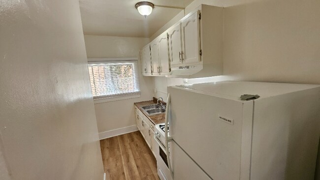 Foto del edificio - 2850 Francis Ave