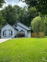 Building Photo - 8047 Fieldstream Way
