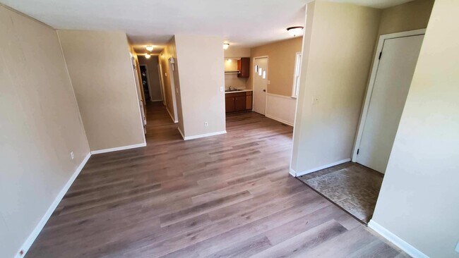 Building Photo - 1340 5th Avenue