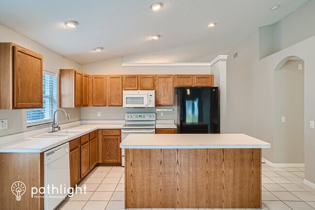 Building Photo - 2736 Pankaw Ln