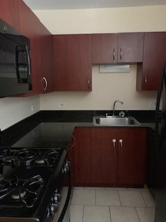 Building Photo - 2642 W Foster Ave