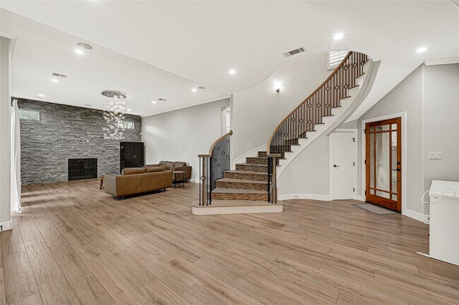 Foto del edificio - 11218 Gallant Ridge Ln