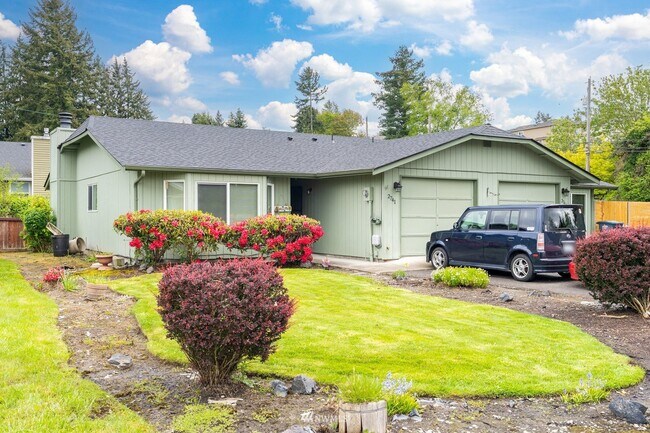 Jardín delantero - 2741 Crystal Springs Rd W