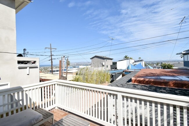 Foto del edificio - Adorable Studio with an Ocean View