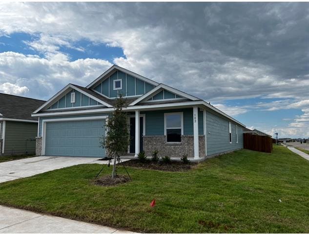 Foto del edificio - 302 Mahogany Ln